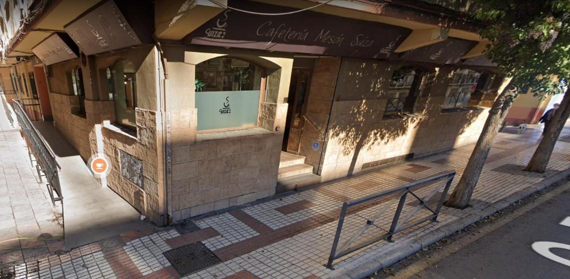 Piso Apartamento *